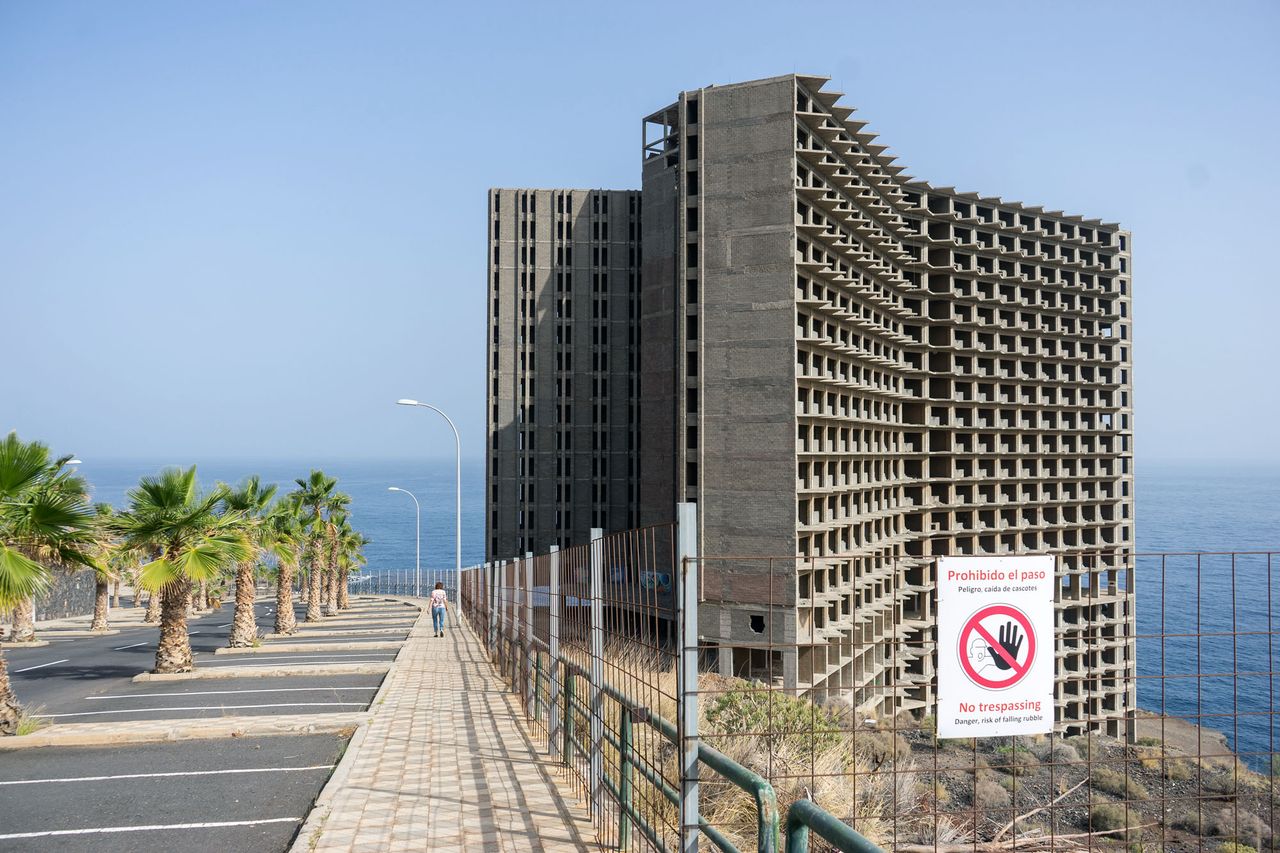 Abandoned Places Tenerife - Hotel in Acorán