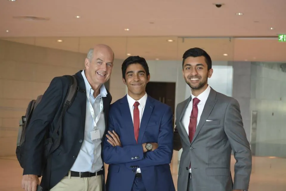 dalglish in qatar.jpg
