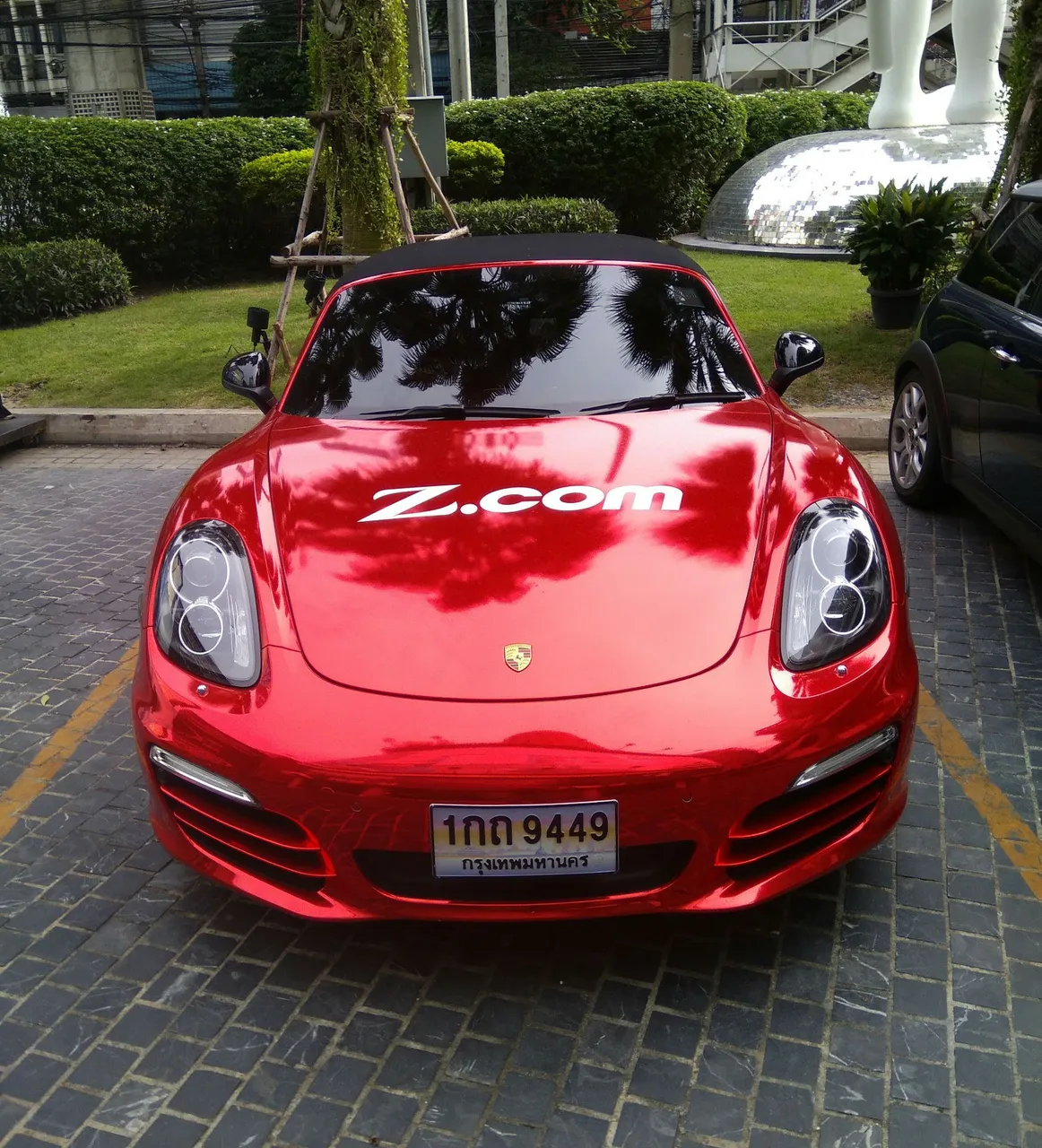 red-porsche-1680x1851.jpg