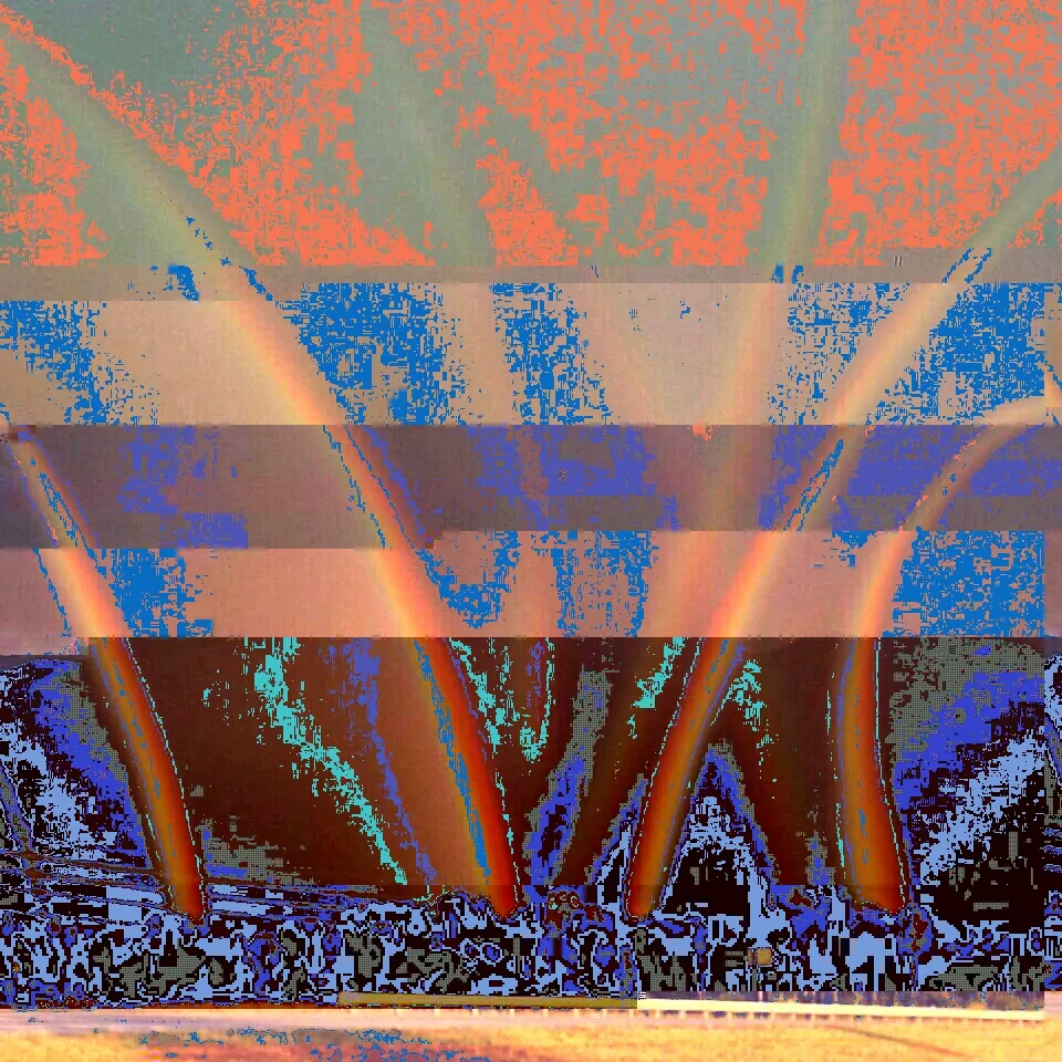 20170701123254_glitch.jpg
