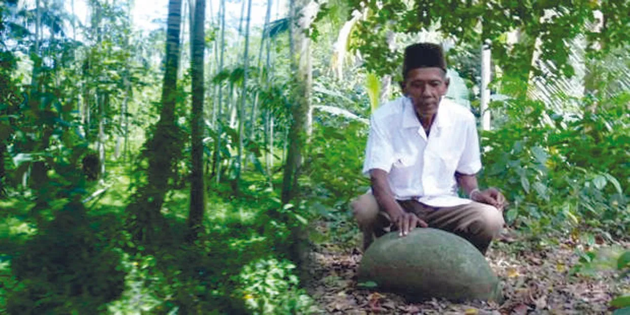 makam raja jeumpa.jpg