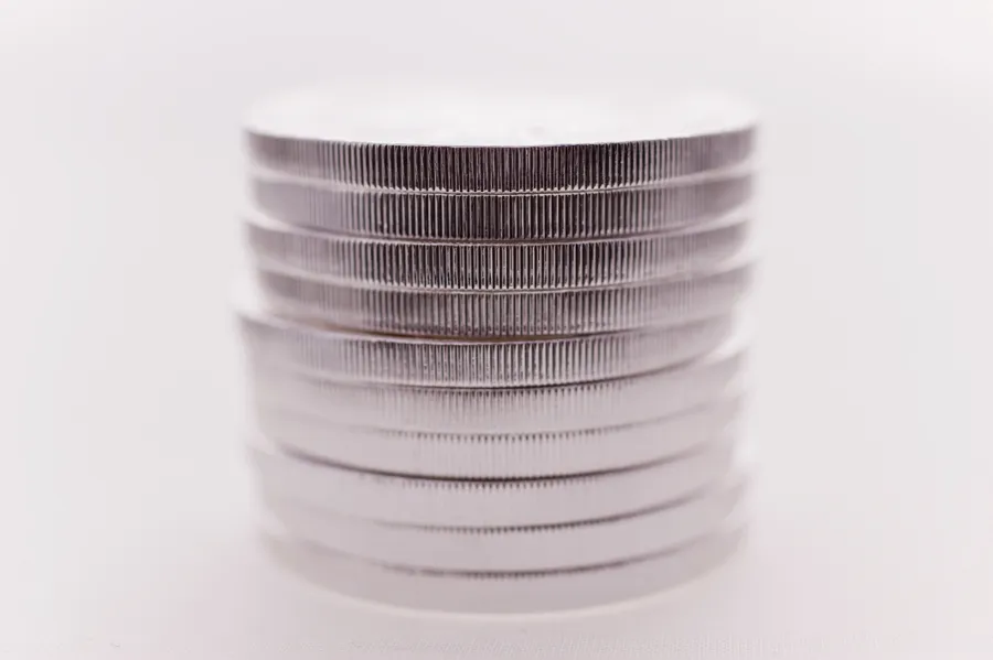 silver-coins_MklNHVcd.jpg