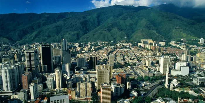 vista-caracas-700x352.jpg