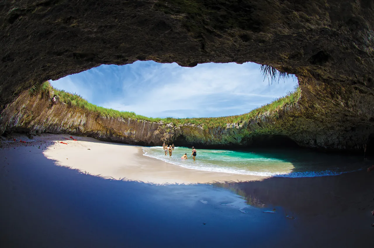 playa-del-amor-mexico.jpg