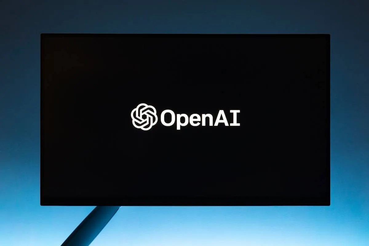 Dropbox-is-sending-user-data-to-OpenAI-1