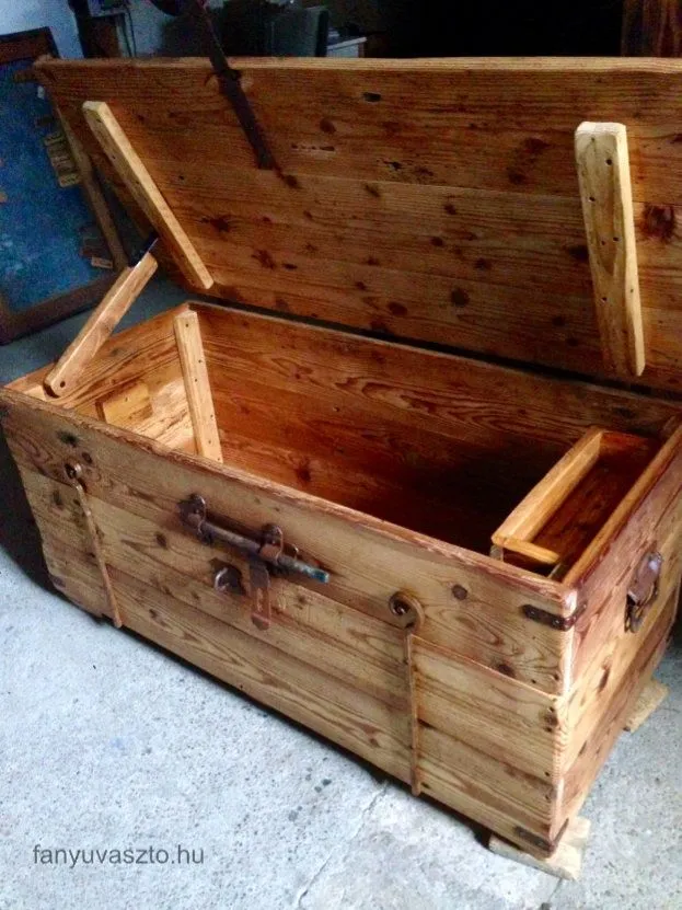 fanyuvaszto rusztikus fa dekoracio otthon lakberendezes loft design egyedi rustic wood chest.jpg