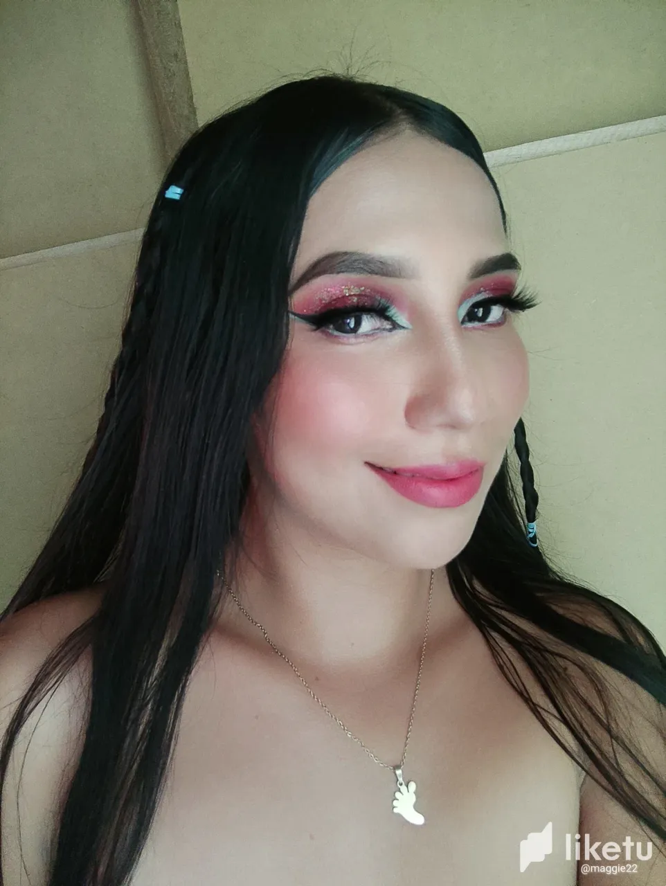 clmo3vdxa02y70xszcd5c0yai_B612_20230917_191839_802.webp