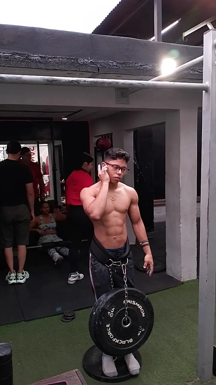 4Tk03UPo9Mzr65ut_VID_20250404_182515_exported_1540.webp