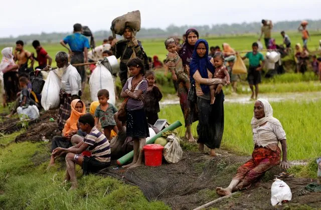 2017-09-02T074748Z_1_LYNXNPED8106Q_RTROPTP_4_MYANMAR-ROHINGYA-640x420.jpg