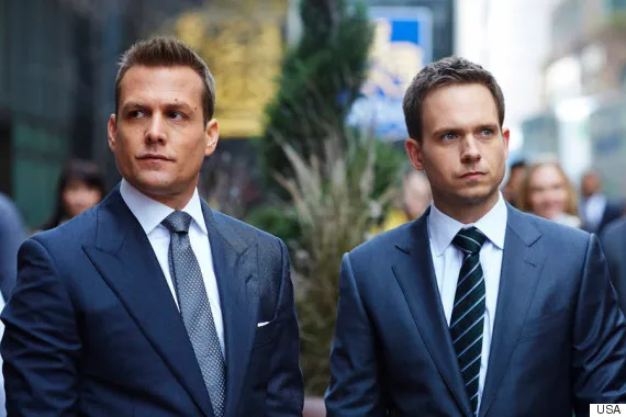 Suits gabriel macht et patrick j adams alias harvey specter et mike ross.jpg