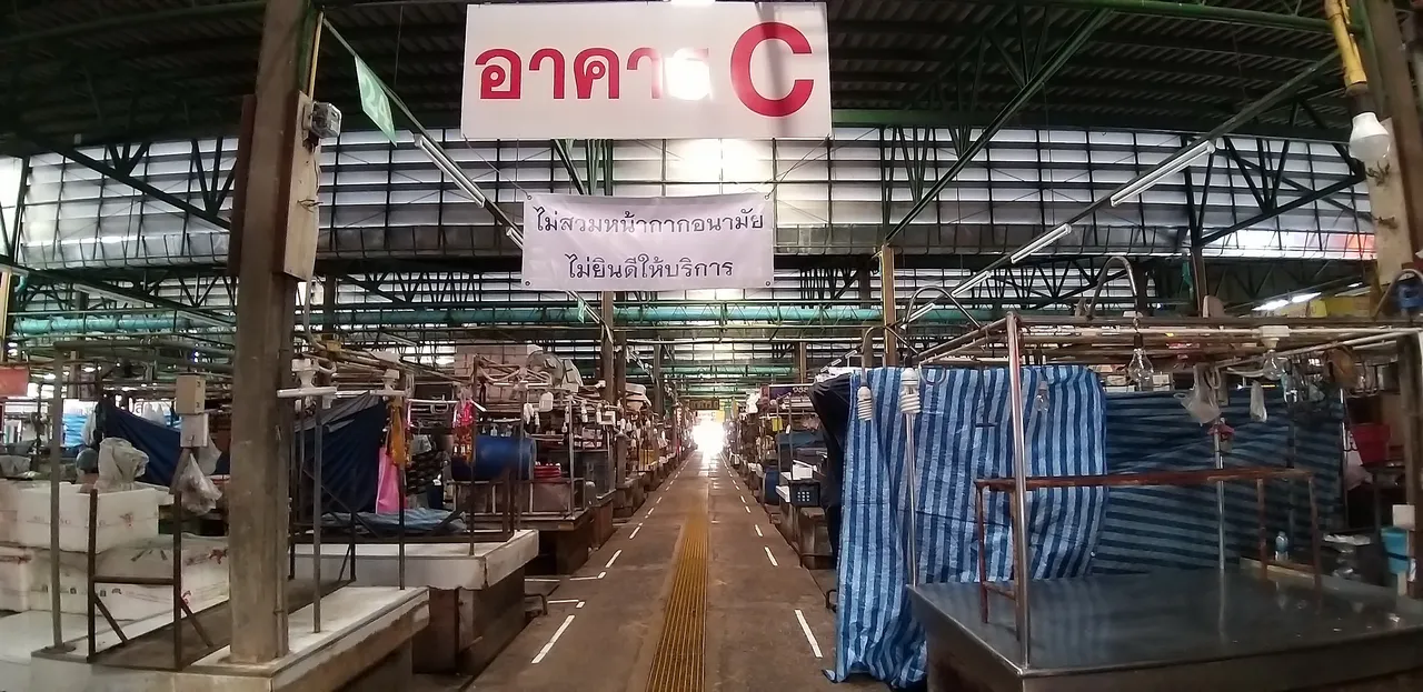 Thon%20Buri%20Railway%20Sation%20-%20June%202020%20-%20Samsung%20A9%20906.jpg