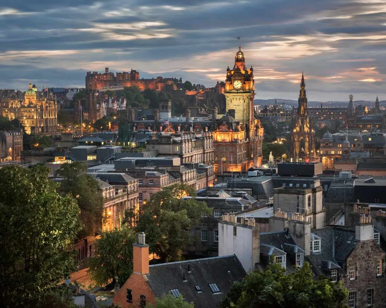 View-of-Edinburgh-from-Calton-Hill-in-the-Evening-Scotland-United-Kingdom.jpg