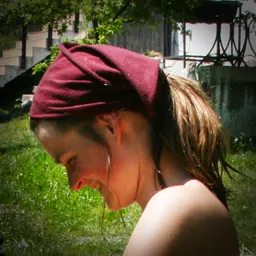 AnaFae avatar