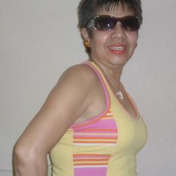 Ana Leal @analeal24 avatar