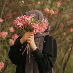 Anushey Ahmad avatar