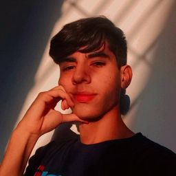 Benjamín Tapias  avatar