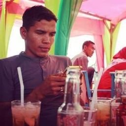 T Azwarr18 avatar