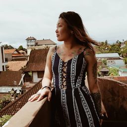 Oksana avatar