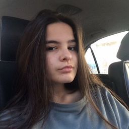 Cláudia Lourenço avatar