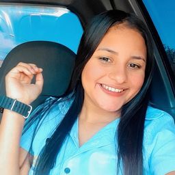 daniela  avatar