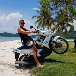 Tom Phuket avatar