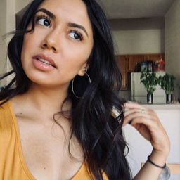 Emilie Avalos avatar