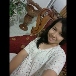 fitri yenni avatar