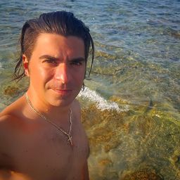 Life in Italy avatar
