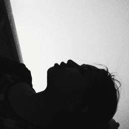 Sleepless Ellie avatar