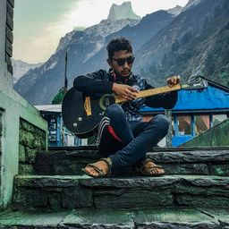 lama10 avatar