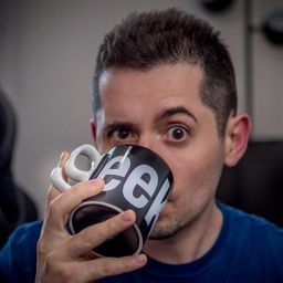 LangueDeGeek avatar