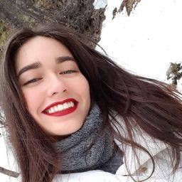 Laura Gonzalez~ avatar