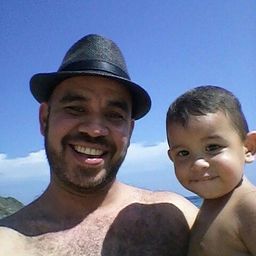 Ronald Linares avatar