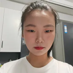 Yulia avatar