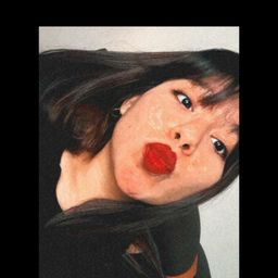 Lizzi Santos  avatar