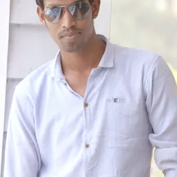 S M LOVLU avatar