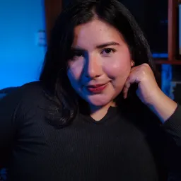 Laura QCh  avatar