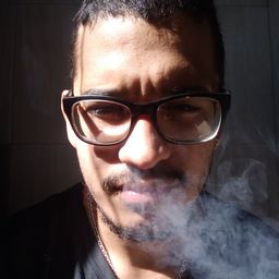 Luis Colina avatar
