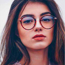 ÉLÉNA.G Écaille. avatar