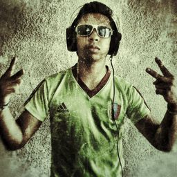 LunaJr avatar