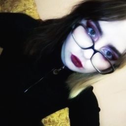 Katrine M avatar