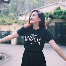 Mrs Dewi avatar