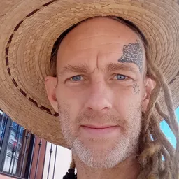 Movingman avatar