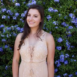 Lady Lauren avatar