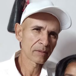 Luis avatar