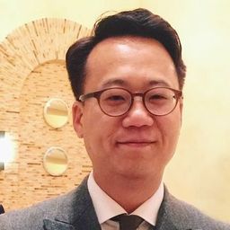 이층아저씨 avatar