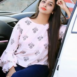 Urvashi Sharma 