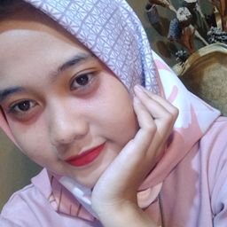 Ratna sari avatar