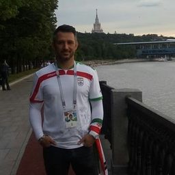 RoozbehBayat  avatar