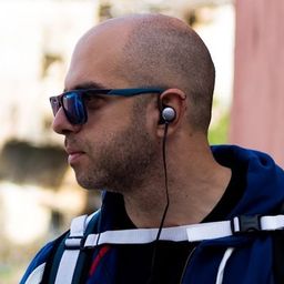 Rouketas avatar